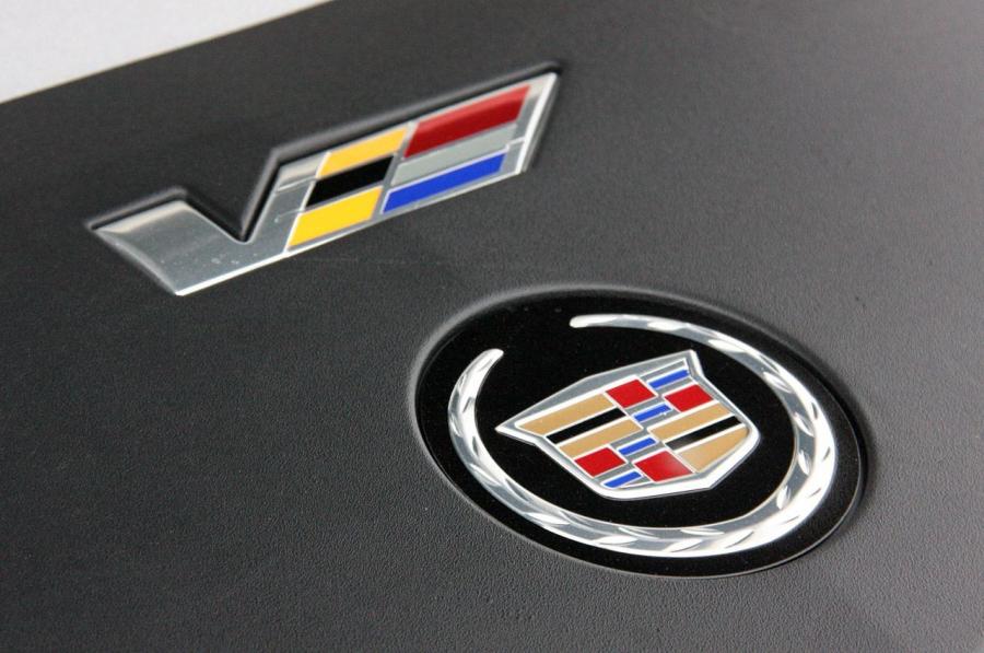  Cadillac CTS-V Sport Wagon 2011 года  (фото 46 из 73)